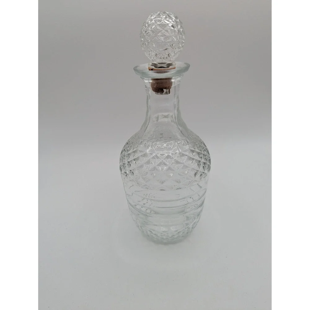 Vintage Clear Glass Diamond Cut Ribbed Decanter with Faceted Cork‎ Stopper 9